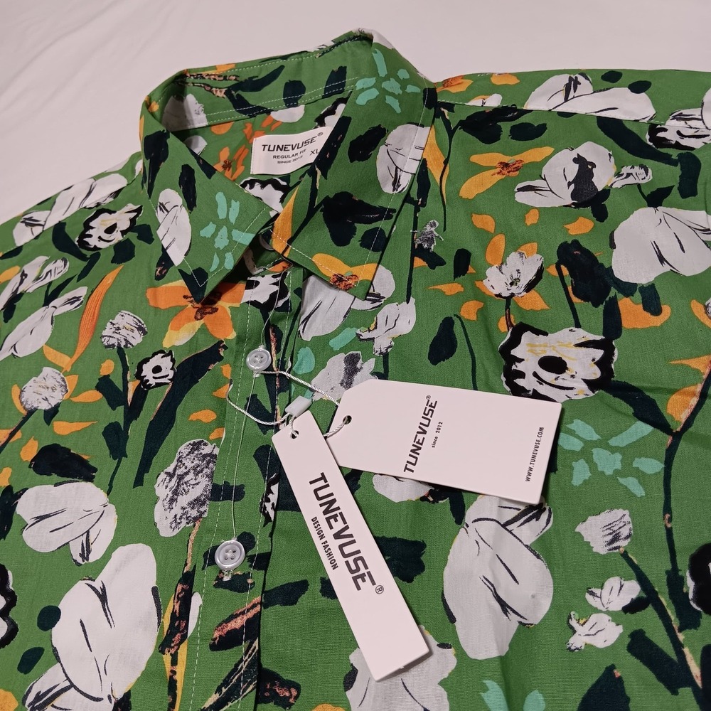 NWT -‎ Tunevuse Shirt Mens XL Allover Floral Print Hawaiian Colorful S/S